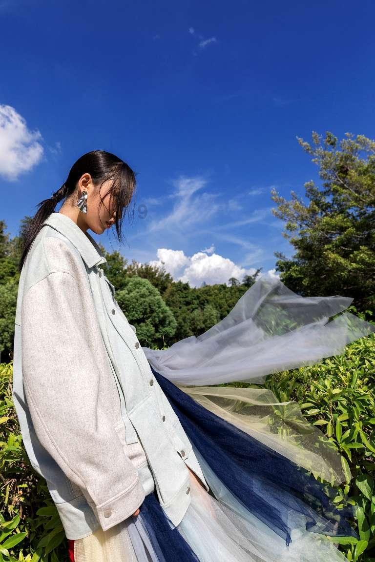 救援可怜的穴居人